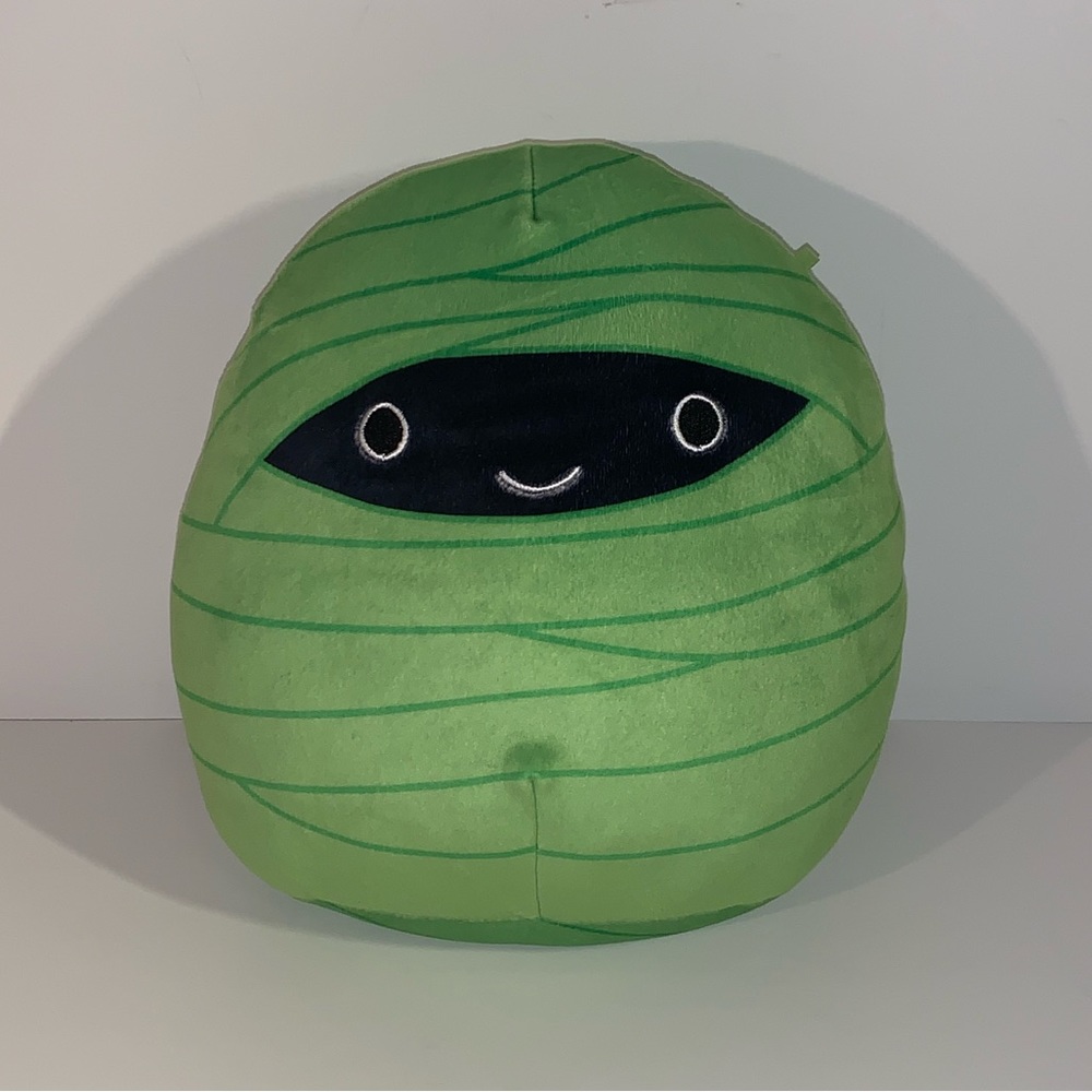 SQUISHMALLOW 2022 HALLOWEEN MAJOR THE GREEN MUMMY PLUSH KELLYTOY COLLECTIBLES